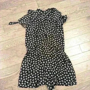 Shorts One  Piece Jumper + size XSP bnwot